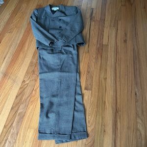 Classy branded pantsuit, barely used twice.